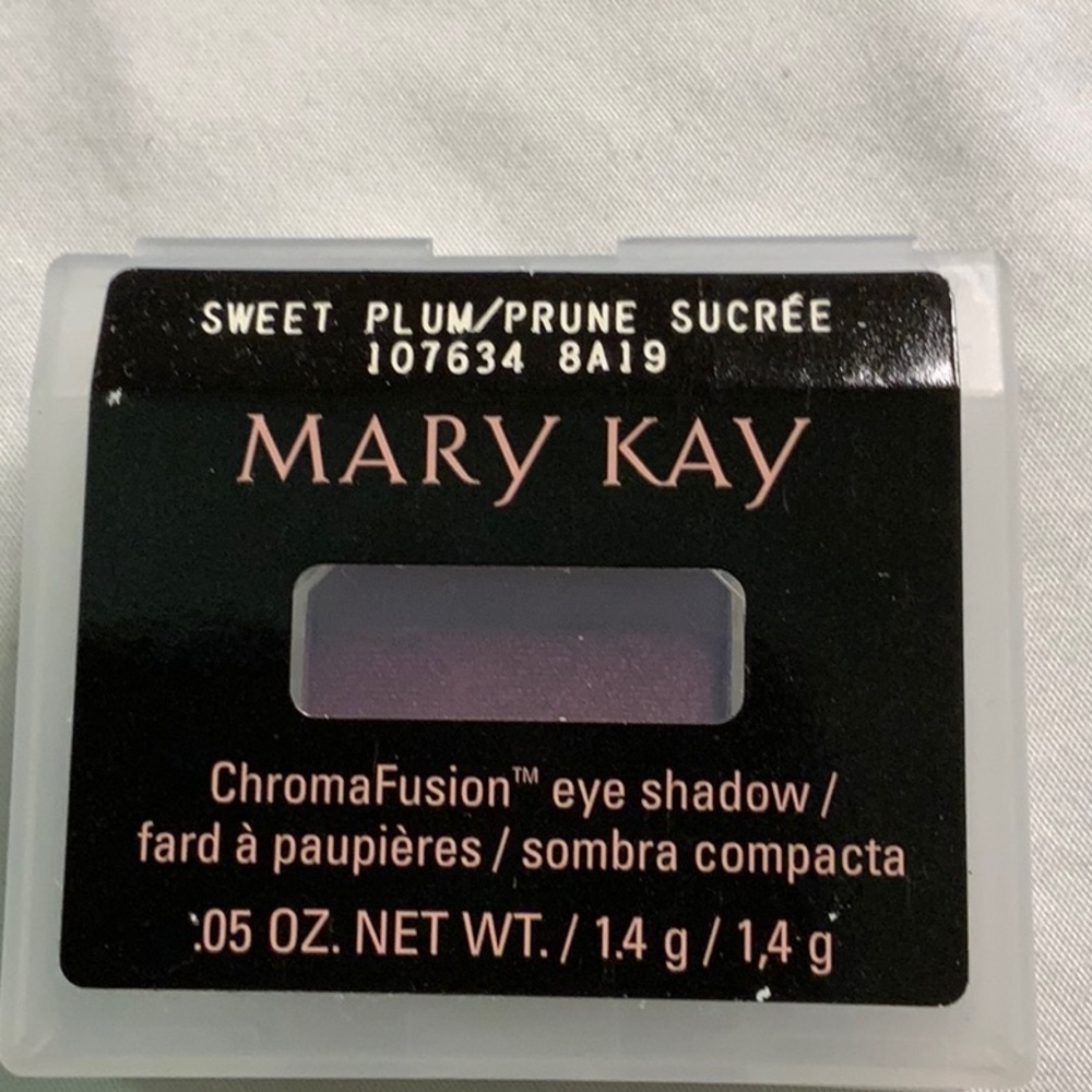 Mary Kay ChromaFusion Eye Shadow - Sweet Plum